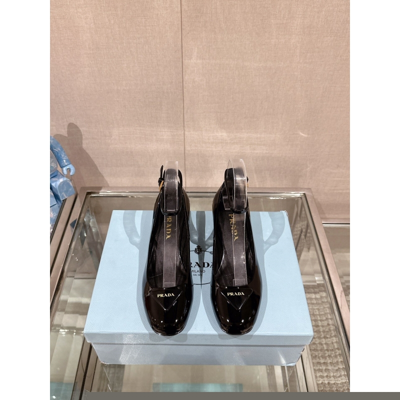 Pra*a high heels